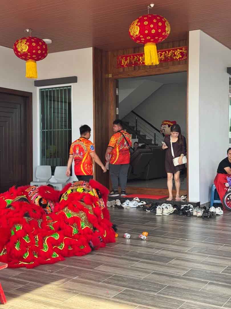 Cho thuê múa lân Long Biên